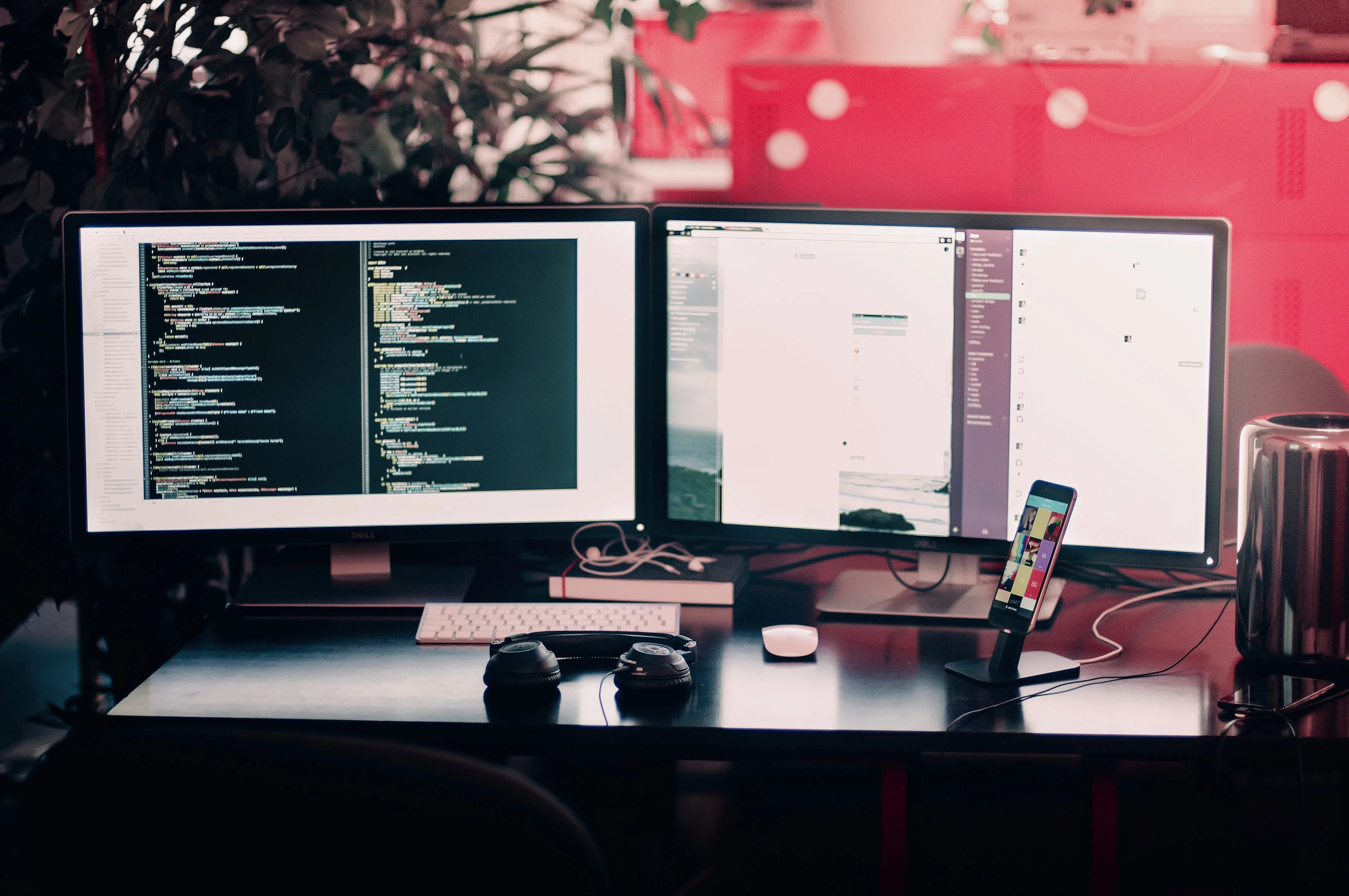 No-Code, No Problem: Effortlessly Crafting Websites with No-Code Platforms